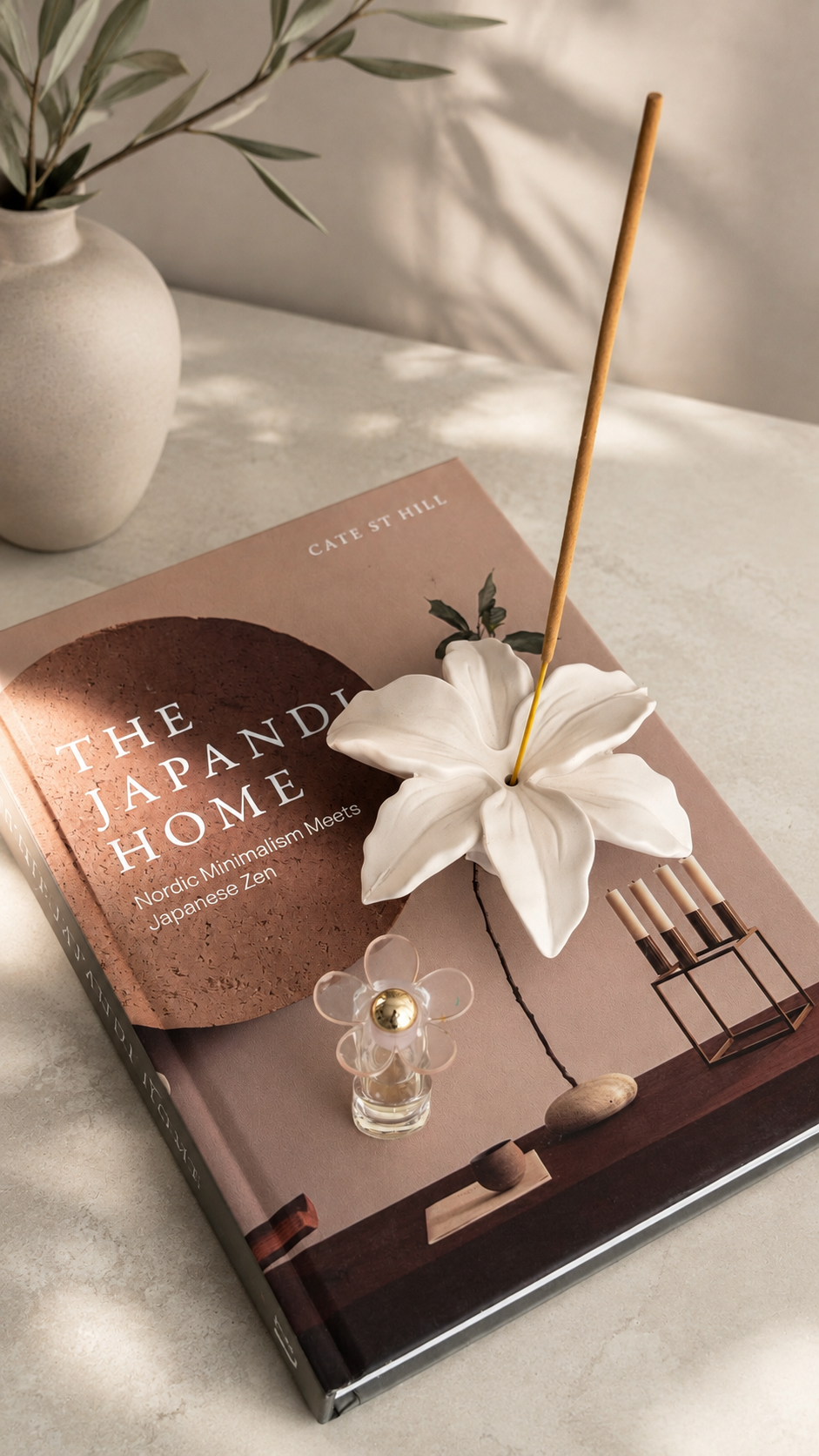 Fleur Lily Flower Incense Holder | Neutral Home Decor